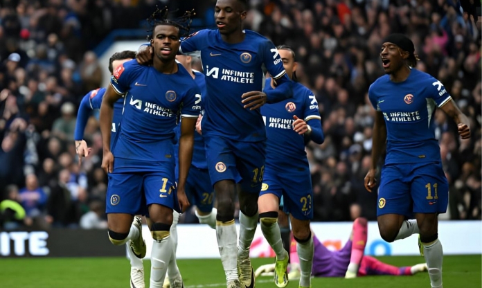Bùng nổ phút bù giờ, Chelsea tiến vào bán kết FA Cup