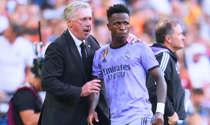 Ancelotti lên tiếng về đề nghị 1 tỷ Euro cho Vinicius