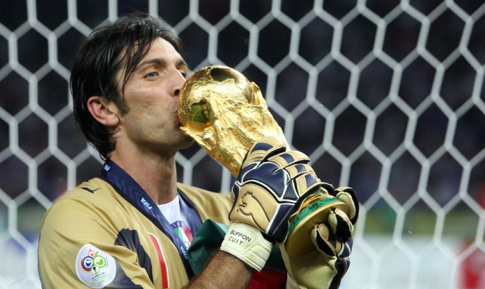 Gianluigi Buffon thông báo giải nghệ ở tuổi 45, trở lại ĐT Ý