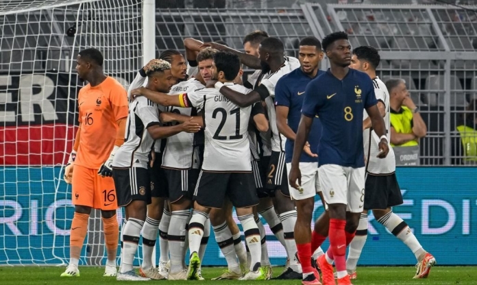 Giao hữu quốc tế: Đức quật ngã Pháp, Maguire phản lưới trong chiến thắng của tuyển Anh