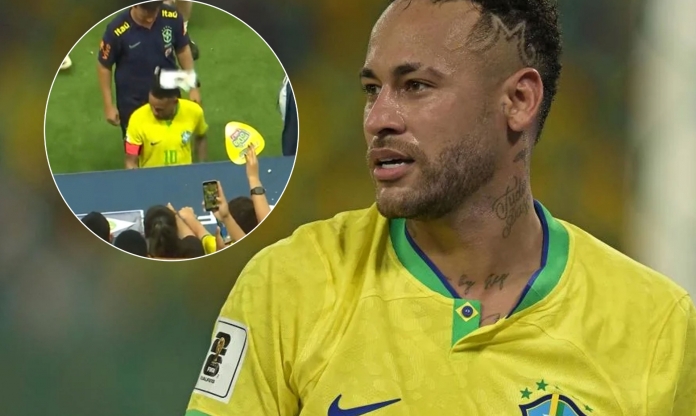Ngã ngửa với nguyên nhân Neymar bị ném bỏng ngô vào đầu