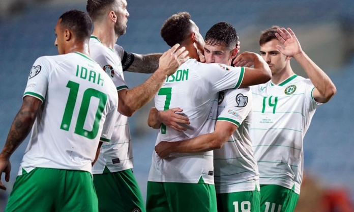 Ngôi sao Brighton tỏa sáng, Ireland giành chiến thắng 4 sao trước Gibraltar