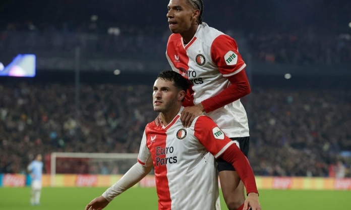 Nhà vô địch Hà Lan quật ngã Lazio, phả hơi nóng lên Atletico Madrid