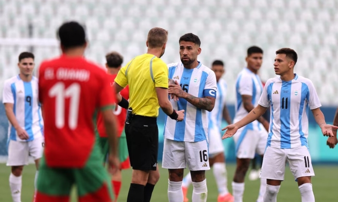 LĐBĐ Argentina 'chơi lớn', yêu cầu FIFA giải thích drama tại Olympic 2024