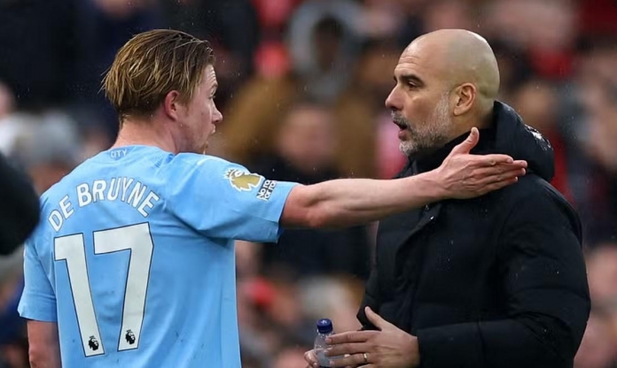 Man City lao dốc vì Pep hục hặc với De Bruyne