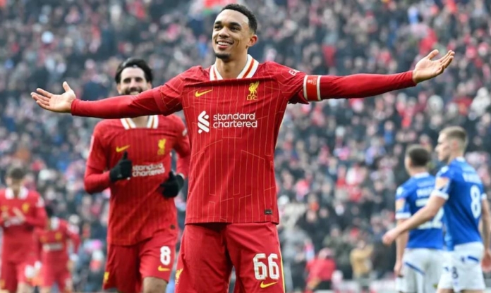 Alexander-Arnold lập siêu phẩm, Liverpool thắng dễ Accrington