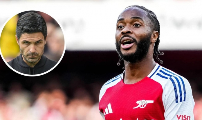 Arsenal sẽ hủy hợp đồng mượn Sterling để tìm tiền đạo mới?