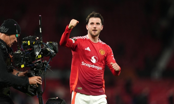 Mason Mount đi vào lịch sử Manchester United