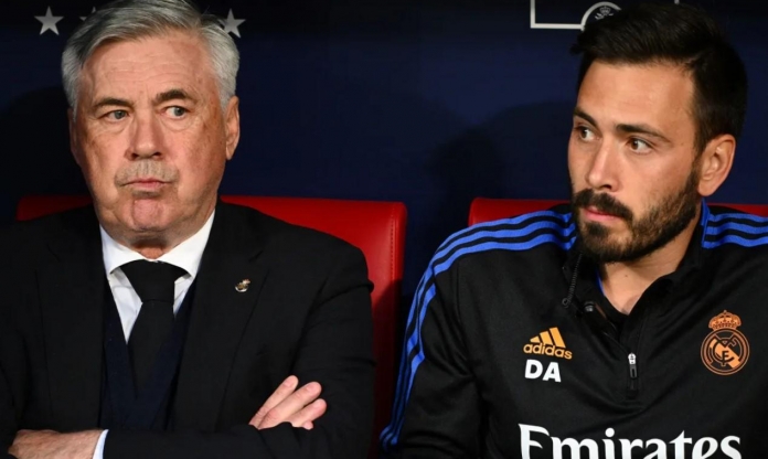 Ancelotti được chọn kế nhiệm Fabregas tại Serie A