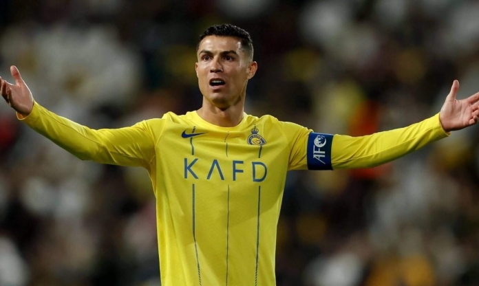 Ronaldo lần đầu nghỉ 2 trận liên tiếp, nội bộ Al Nassr dậy sóng