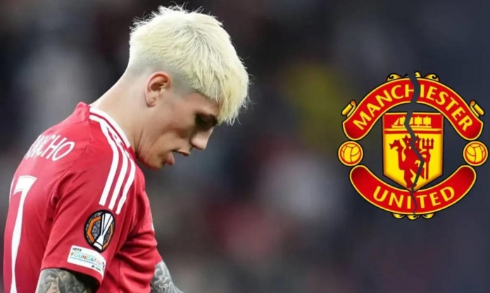 CĐV MU 'sốc toàn tập' với giá bán Alejandro Garnacho