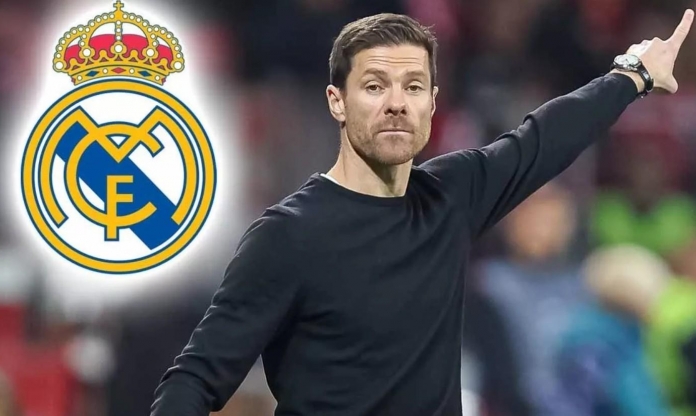 Sao 30 triệu euro chính thức bị Xabi Alonso 'tống cổ' khỏi Real Madrid