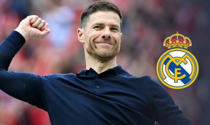 Xabi Alonso giành chiến thắng đầu tiên trước Barcelona