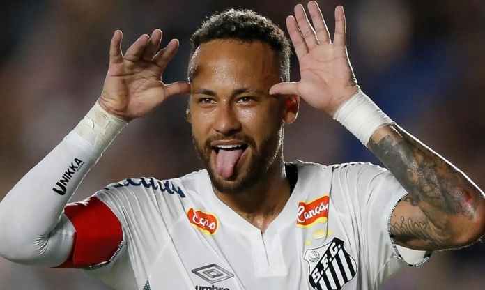 Cha Neymar: 'Tôi muốn thấy con trai chơi ở Club World Cup'