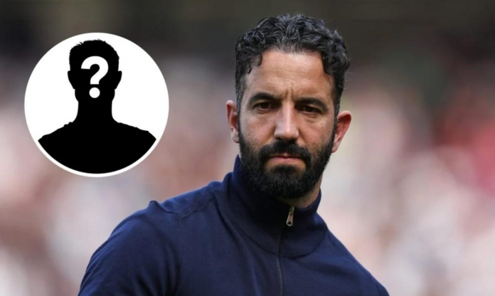 Huyền thooại MU tự ứng cử, muốn làm HLV Manchester United