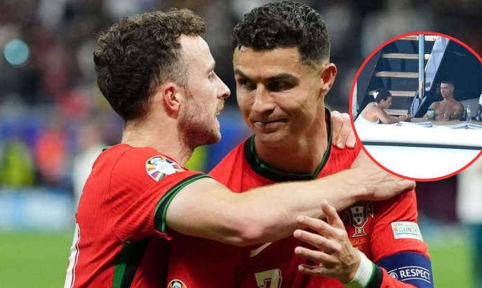 Lộ hình ảnh mới nhất của Cristiano Ronaldo
