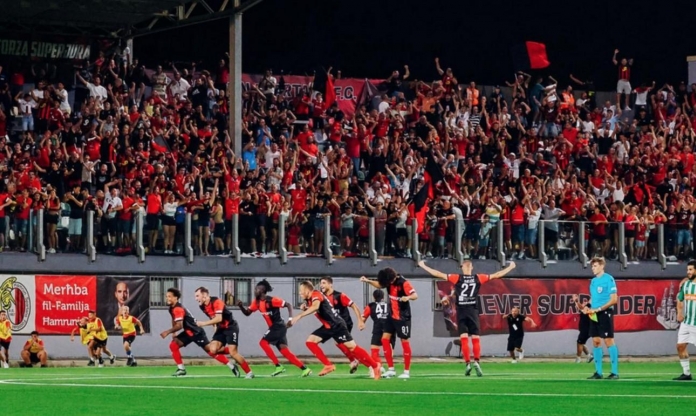 Đội bóng tí hon làm nên lịch sử tại Champions League