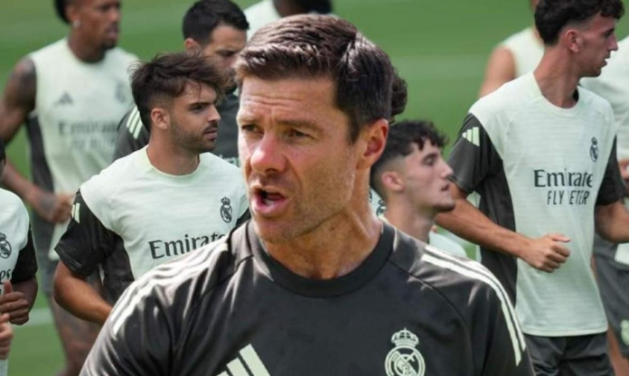 Ngôi sao ra đi, Real Madrid rộng cửa đón 'Toni Kroos mới'