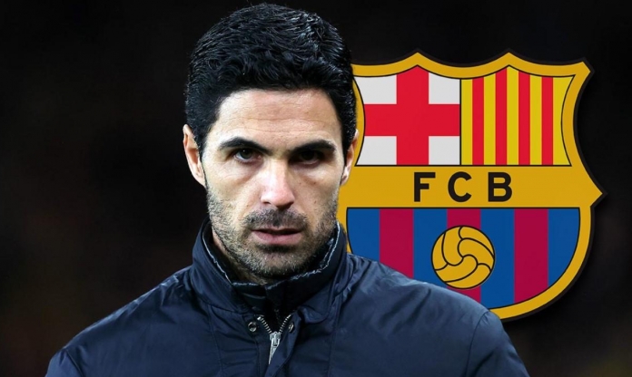 Barca coi chừng! Arsenal quyết tâm chốt đơn 'siêu tiền vệ' của Flick