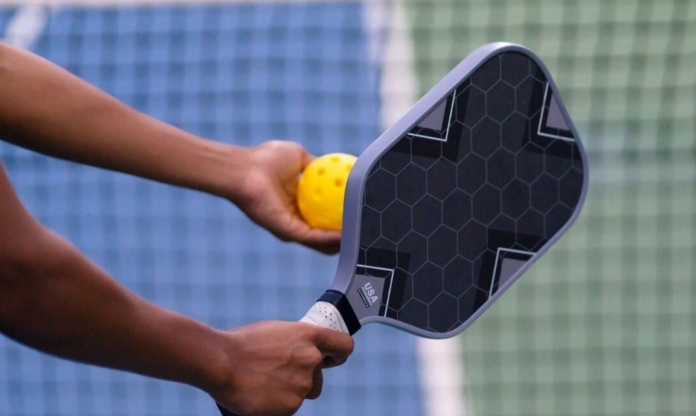 Hướng dẫn chi tiết về độ dày vợt Pickleball và cách chọn vợt phù hợp