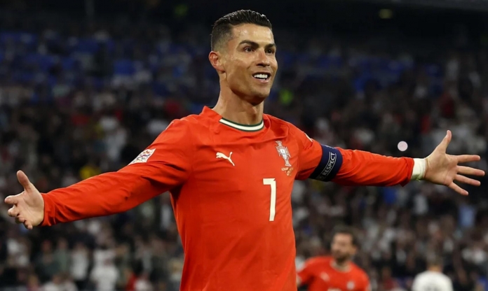 Ronaldo lập công, Bồ Đào Nha thắng kịch tính trước Hungary