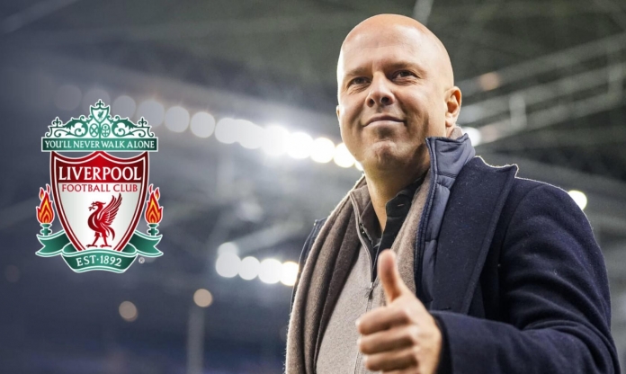 Slot sốt ruột, Liverpool ra quyết định bất ngờ với 'báu vật tuyến giữa'