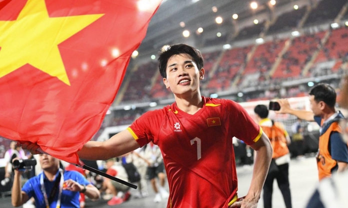 CĐV Đông Nam Á đồng loạt dậy sóng khi Đình Bắc giành Vua phá lưới U23 châu Á