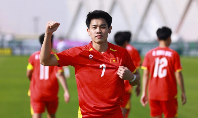 Đình Bắc ra nước ngoài thi đấu hay ở lại V-League? Quyết định ngã rẽ cả sự nghiệp