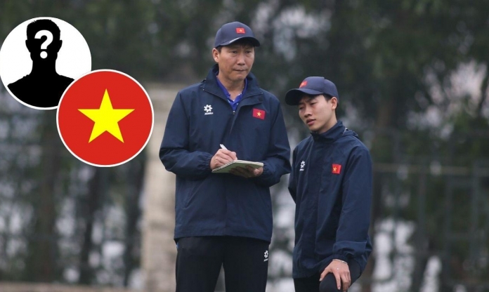 HLV Kim Sang Sik nhận tin buồn từ tiền đạo rất được mong chờ