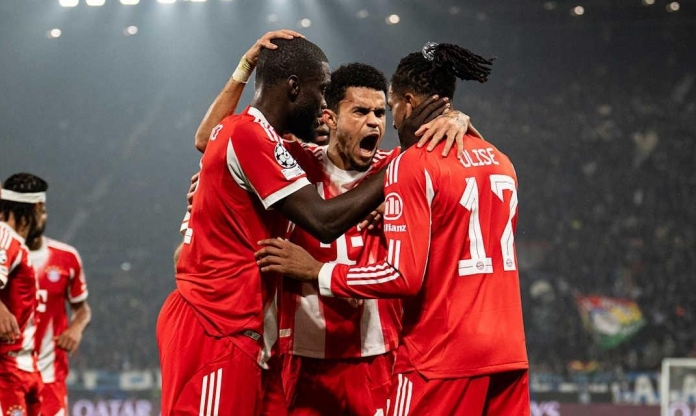 Bayern nhận đòn giáng nặng dù đặt một chân vào tứ kết Champions League