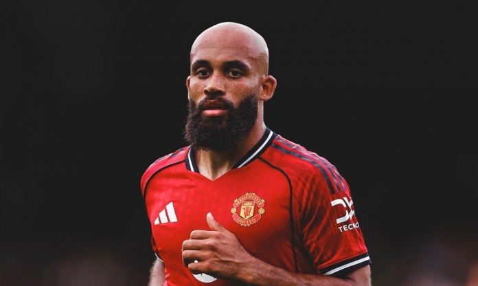 MU 'đứng ngồi không yên' vì Bryan Mbeumo