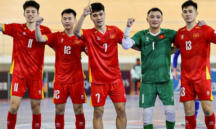 CĐV Đông Nam Á đồng loạt ngả mũ khi ĐT Việt Nam thắng vùi dập 7 sao