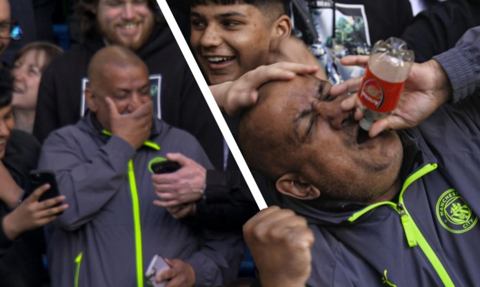 CĐV Man City thẳng thừng chế giễu Arsenal khi thắng Chelsea