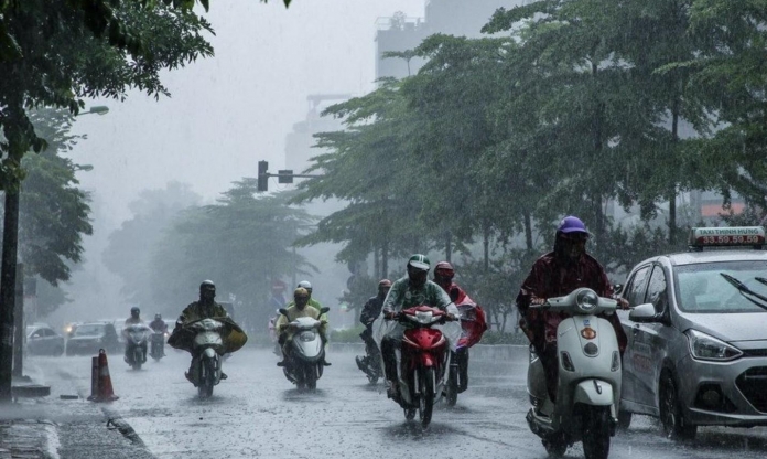 Dự báo thời tiết hôm nay 18/4 trên cả nước: Miền Bắc mưa dông