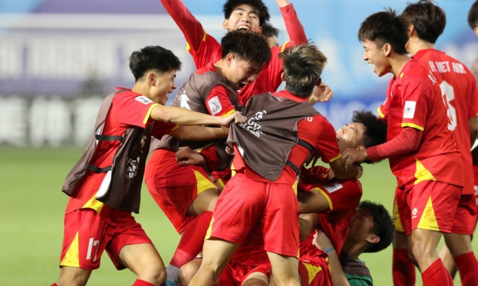 CĐV Thái phản ứng cực mạnh khi Việt Nam vô địch Đông Nam Á lần thứ 4