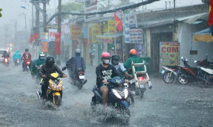 Dự báo thời tiết hôm nay 4/5 trên cả nước: Mưa to diện rộng