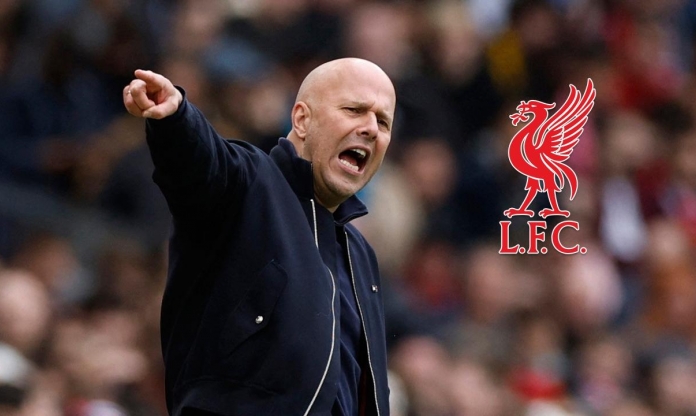 Arne Slot cay đắng thốt lên khi Liverpool sụp đổ trước Aston Villa
