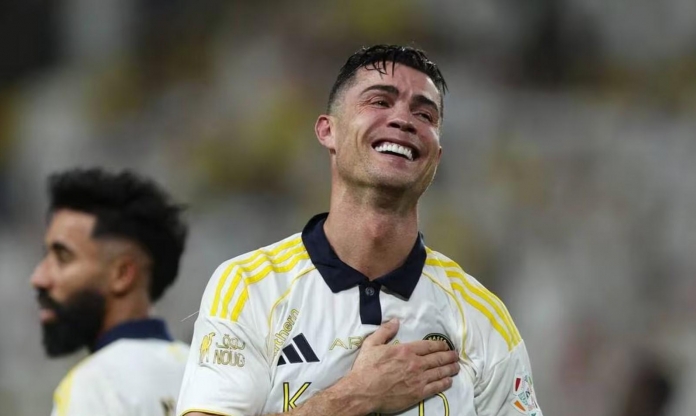 CHÍNH THỨC: Ronaldo đi vào lịch sử khi vô địch cùng Al Nassr