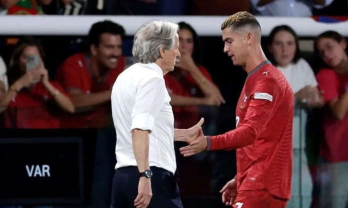 Cristiano Ronaldo: 'Tôi luôn muốn được ra sân, nhưng...'