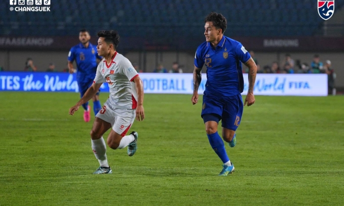CĐV Thái: 'Thắng Việt Nam bằng cách này không vui chút nào'