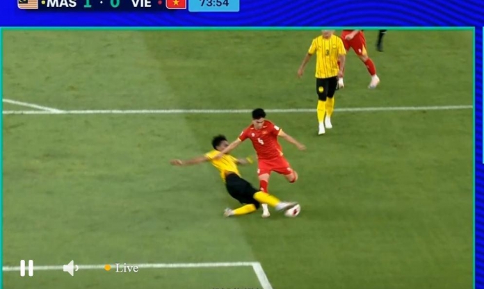 Tranh cãi dữ dội trận Việt Nam thua Malaysia ở FIFA ASEAN Cup