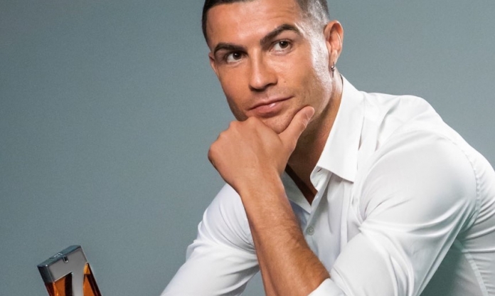 Ronaldo bị kiện vì ‘lùa gà’, đòi bồi thường 1 tỷ USD