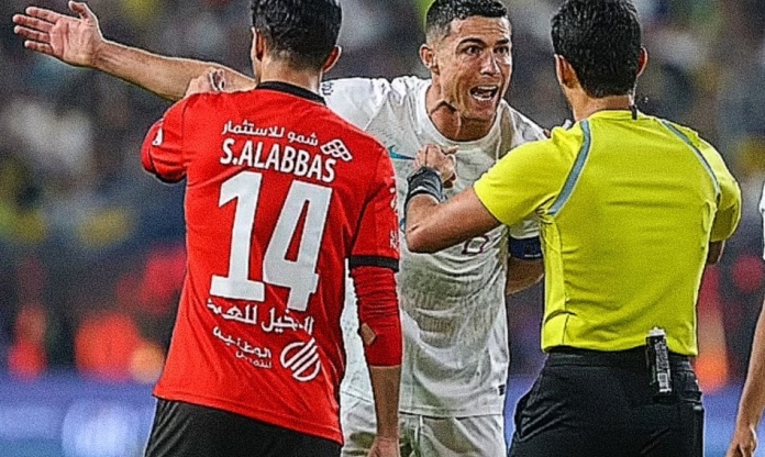 Tiếp tục chịu bất công, Ronaldo đáp trả theo cách không thể ấn tượng hơn