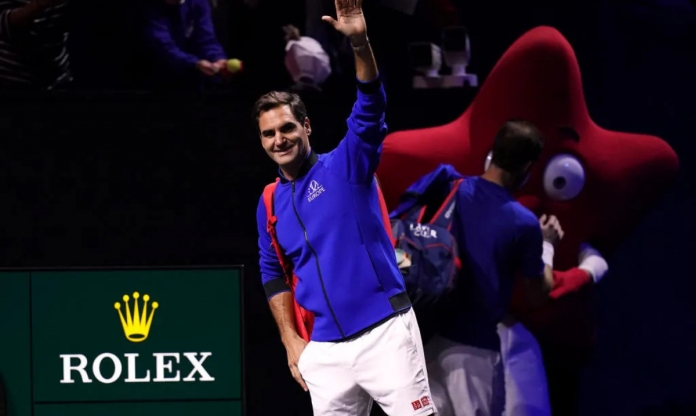 Roger Federer 'tái xuất' làng quần vợt theo cách bất ngờ