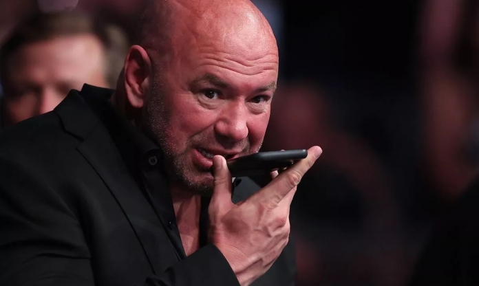 Chủ tịch UFC Dana White ‘khẩu chiến’ với dân mạng cực gắt