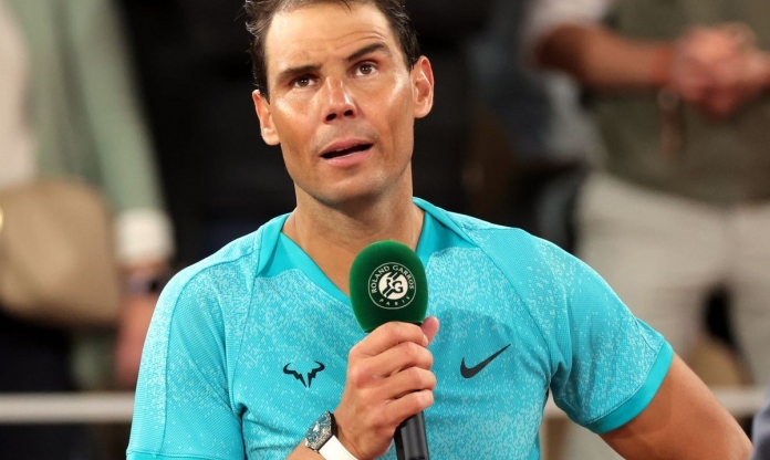 Nadal xúc động nói lời chia tay Roland Garros