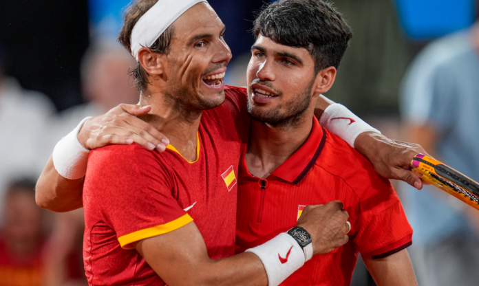 Nadal động viên Alcaraz sau thất bại tại Olympic