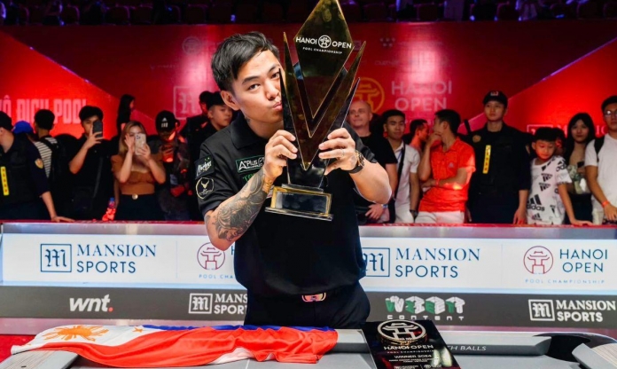 Cơ thủ Philippines nhảy lên bàn ăn mừng chức vô địch Hanoi Open 2024