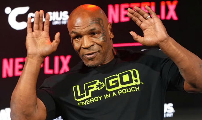 Mike Tyson trấn an người hâm mộ, không lo bị Jake Paul knock-out