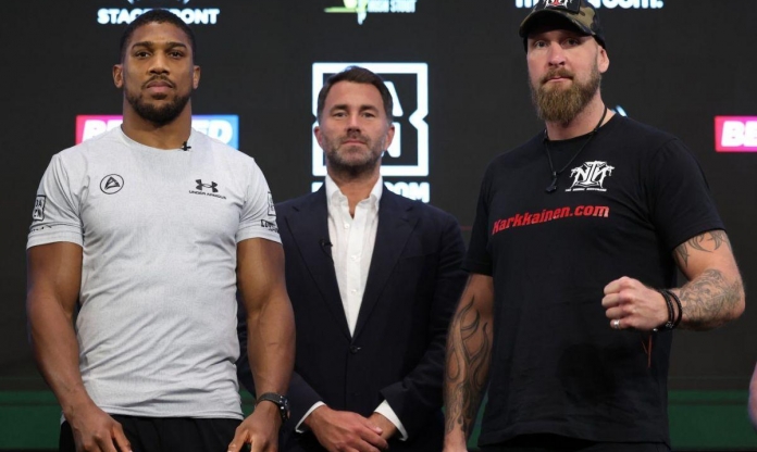Anthony Joshua nhận định bất ngờ về trận tái đấu Fury-Usyk